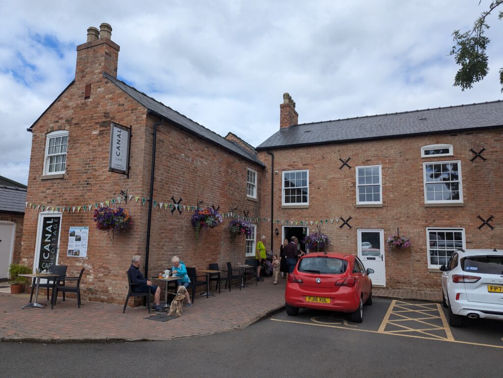 Derby and Sandiacre Canal Cottages